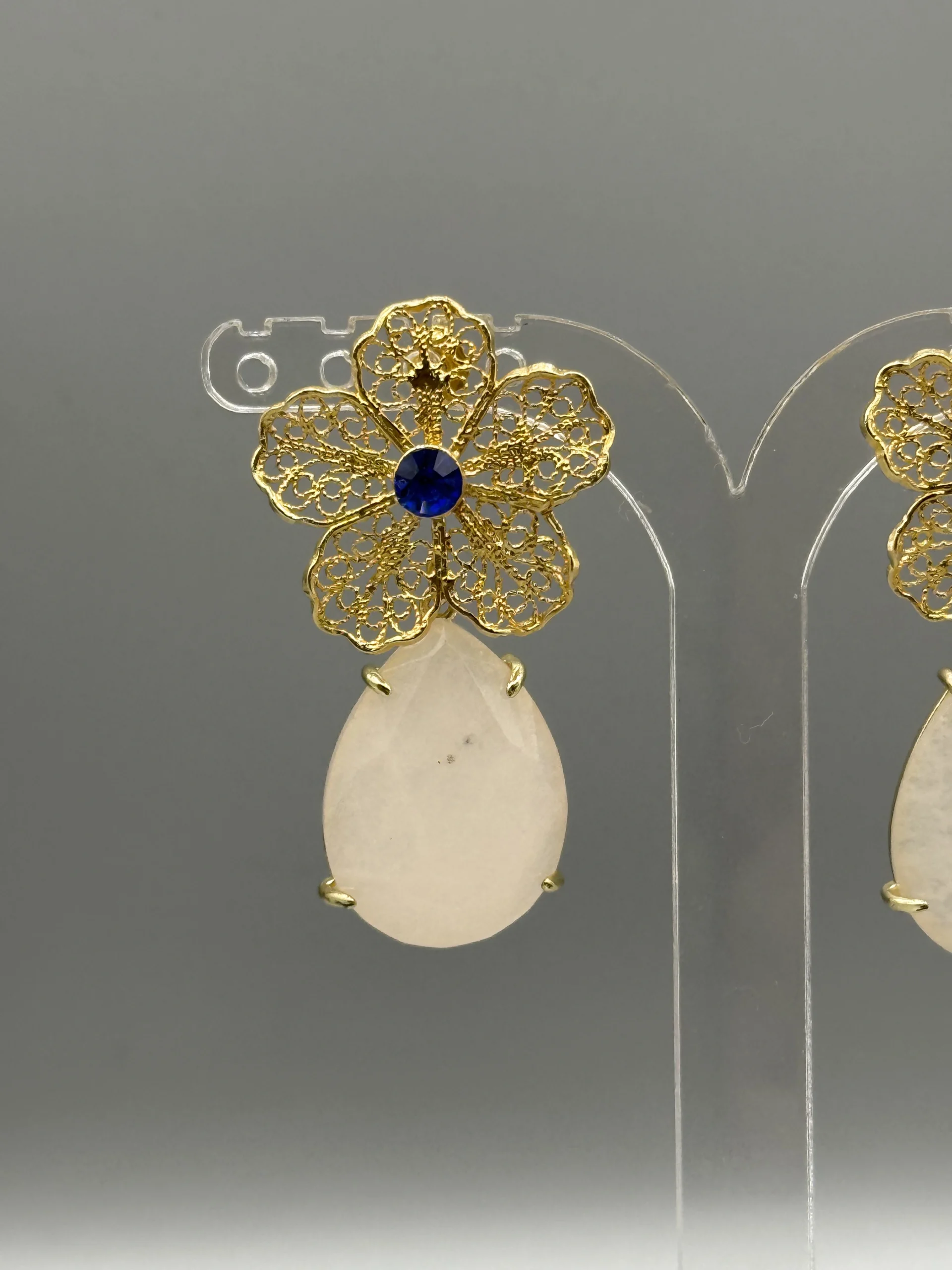 Pendientes dorados de filigrana FLOR azul 2 Pendientes dorados de filigrana FLOR azul