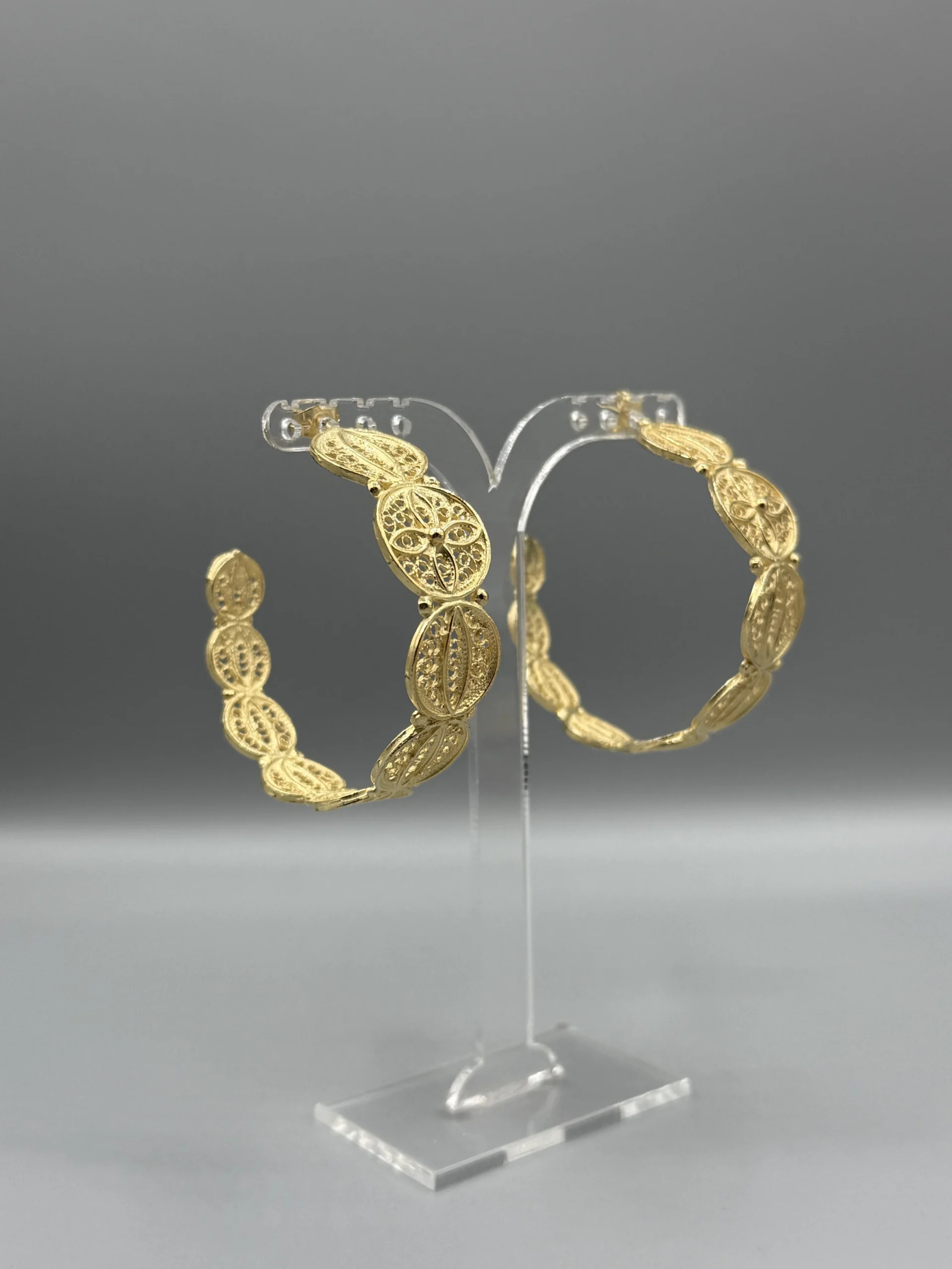 Pendientes dorados de filigrana ARO 3 Pendientes dorados de filigrana ARO