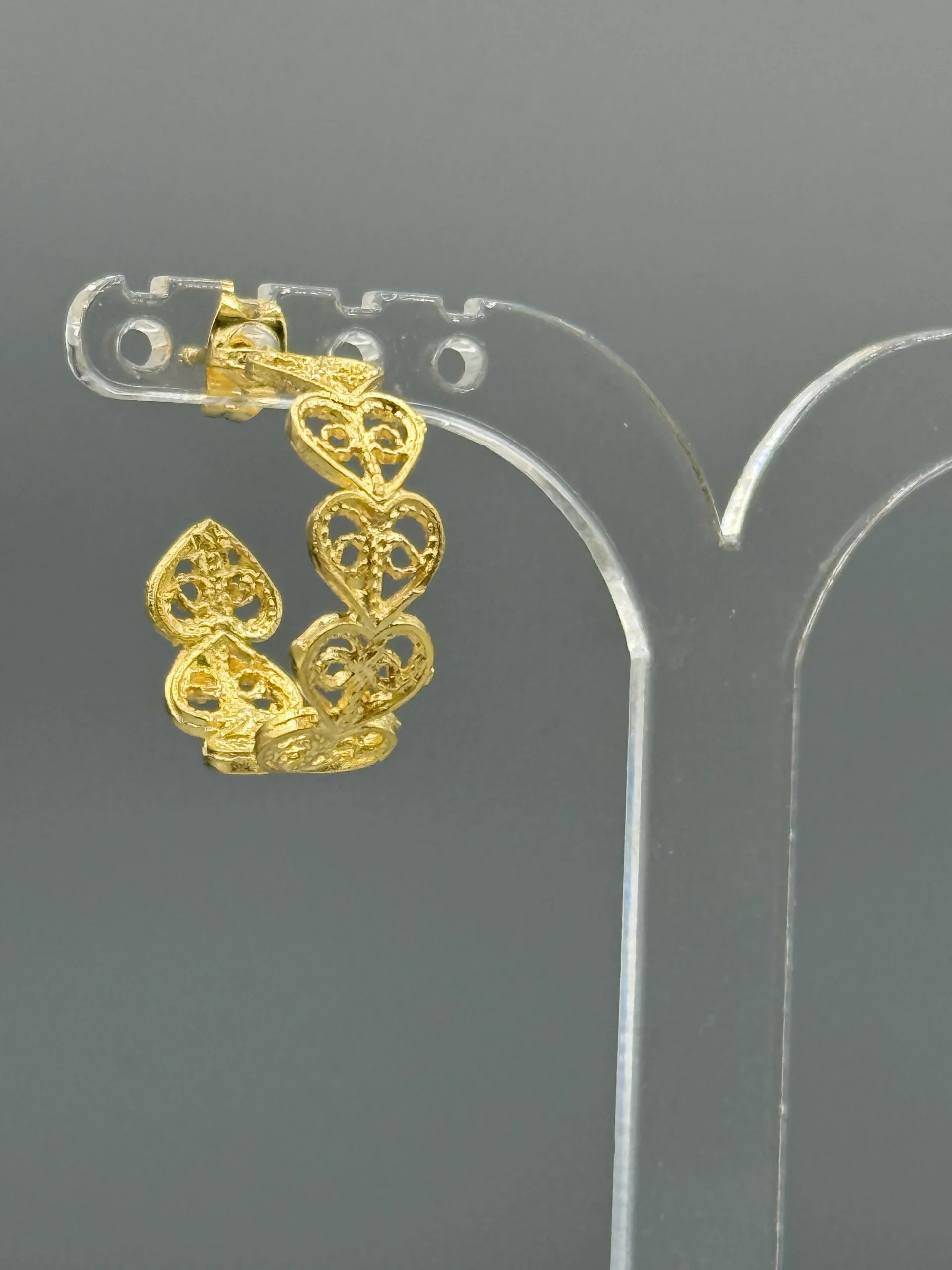 Pendientes dorados de filigrana AROS CORAZÓN 2 Pendientes dorados de filigrana AROS CORAZÓN